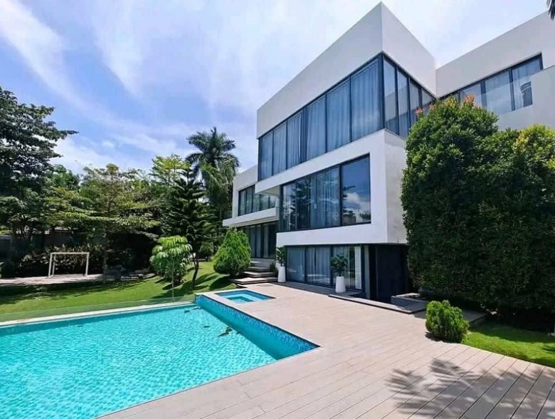 Sustainability Meets Luxury